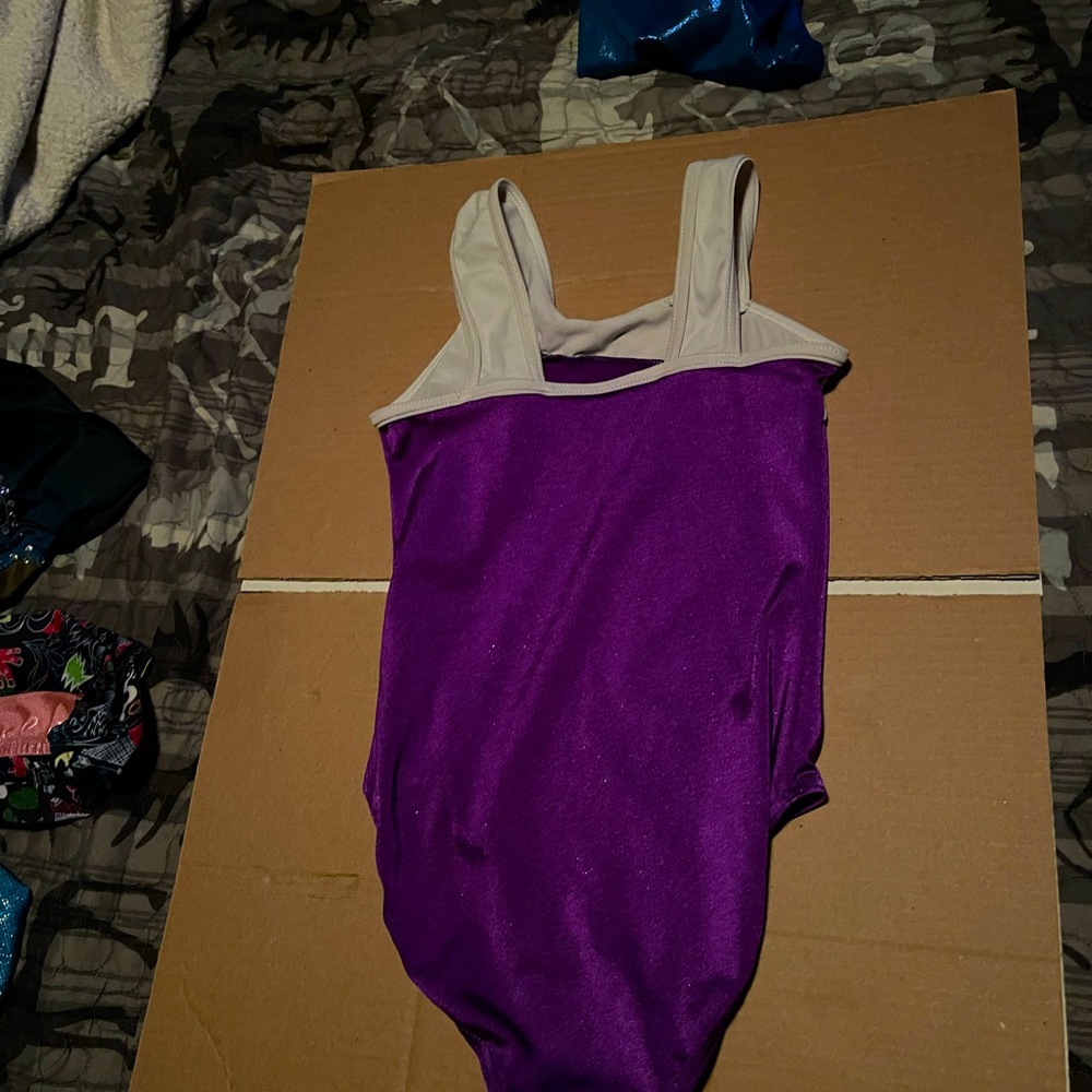 Gymnastic leotard